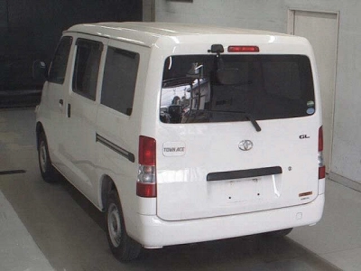 TOYOTA TOWN ACE VAN