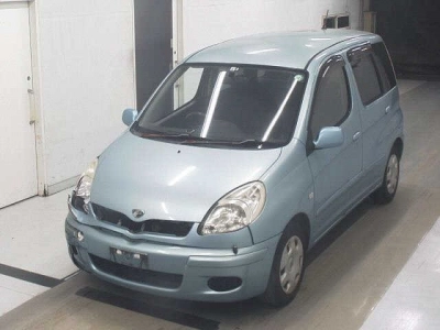 TOYOTA FUN CARGO