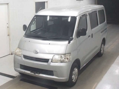 TOYOTA LITE ACE VAN