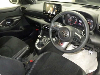 TOYOTA GR YARIS
