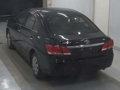 TOYOTA PREMIO