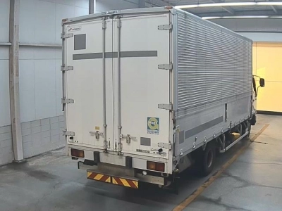 MITSUBISHI FUSO FIGHTER