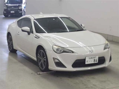 TOYOTA 86