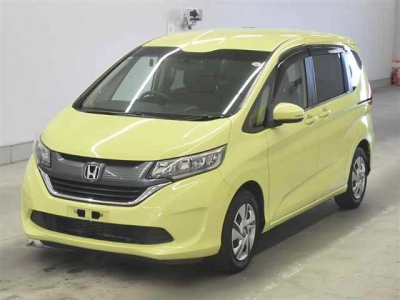 HONDA FREED+