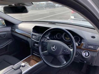 MERCEDES BENZ E CLASS STATION WAGON