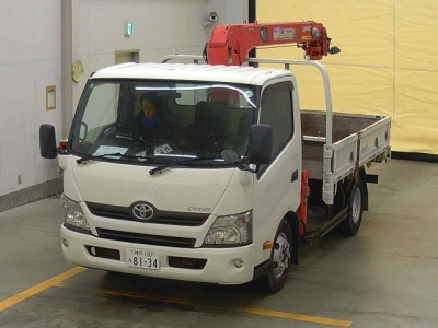 TOYOTA DYNA