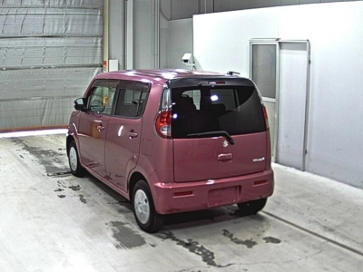 SUZUKI MRWAGON