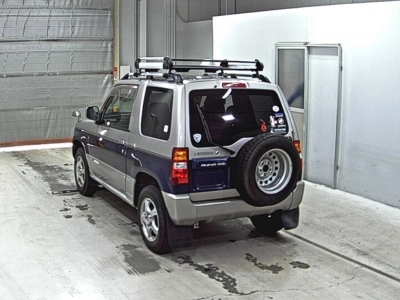 MITSUBISHI PAJERO MINI