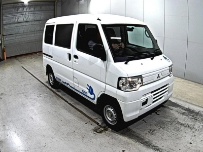 MITSUBISHI MINICAB MIEV