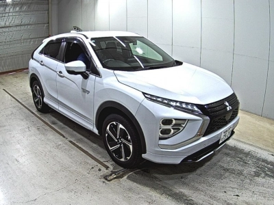 MITSUBISHI ECLIPSE CROSS PHEV