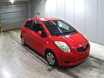 TOYOTA VITZ