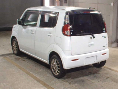 SUZUKI MRWAGON