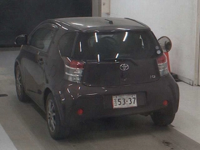 TOYOTA IQ