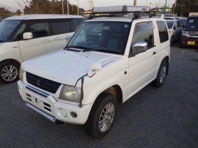 MITSUBISHI PAJERO MINI