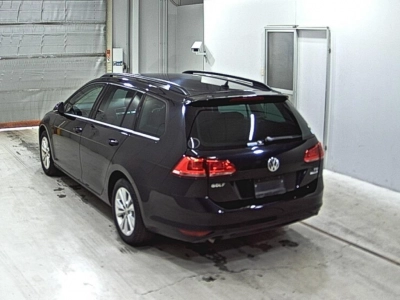 VOLKSWAGEN GOLF VARIANT