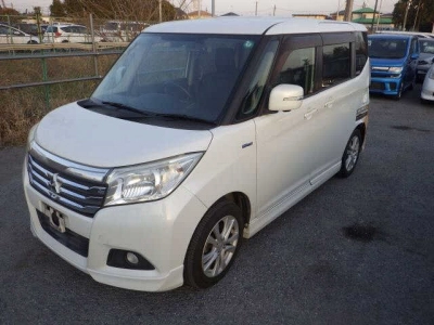 MITSUBISHI DELICA D:2