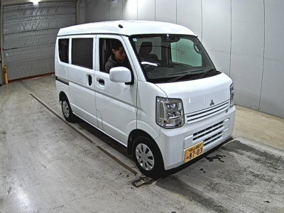 MITSUBISHI MINICAB