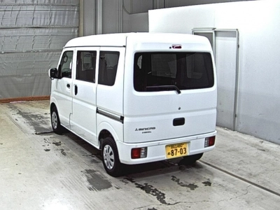 MITSUBISHI MINICAB