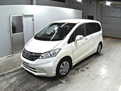 HONDA FREED