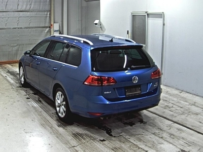 VOLKSWAGEN GOLF VARIANT