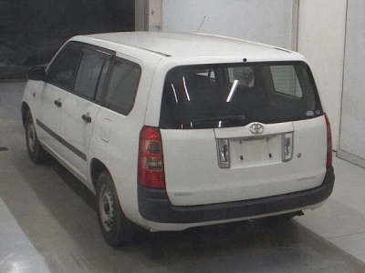 TOYOTA SUCCEED VAN