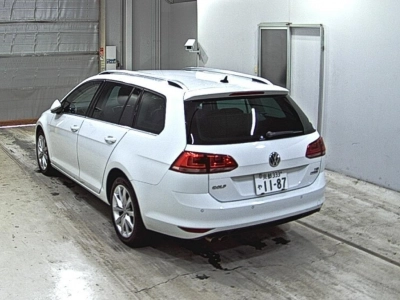 VOLKSWAGEN GOLF VARIANT