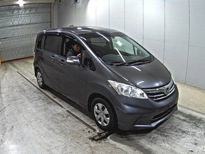HONDA FREED