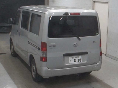 TOYOTA LITE ACE VAN