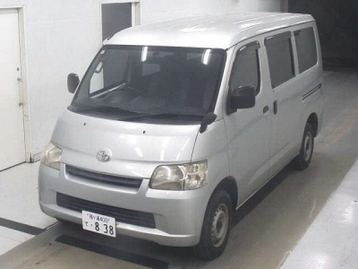 TOYOTA LITE ACE VAN