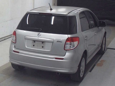 SUZUKI SX4