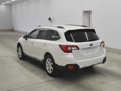SUBARU OUTBACK