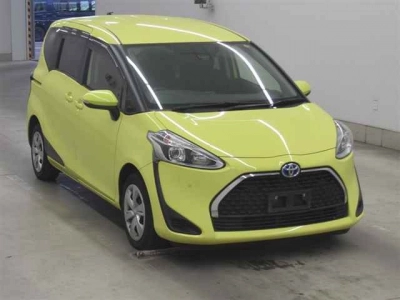 TOYOTA SIENTA