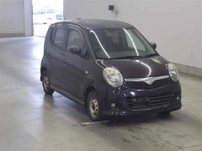 SUZUKI MRWAGON