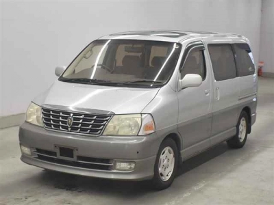 TOYOTA GRAND HIACE