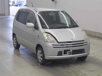 SUZUKI MRWAGON