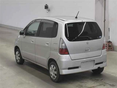 SUZUKI MRWAGON