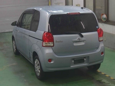 TOYOTA PORTE