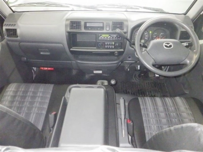 MAZDA BONGO VAN