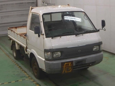 NISSAN VANETTE TRUCK