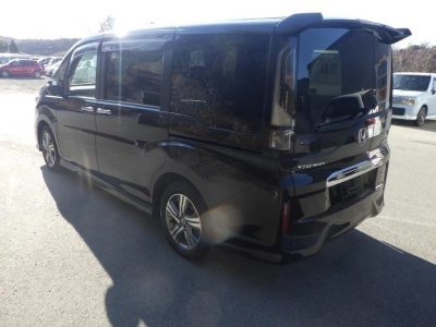 HONDA STEPWGN SPADA
