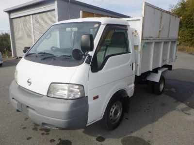 NISSAN VANETTE TRUCK
