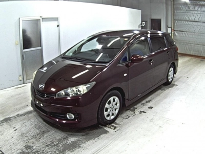 TOYOTA WISH