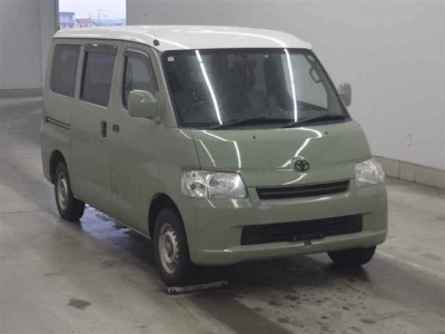 TOYOTA TOWN ACE VAN