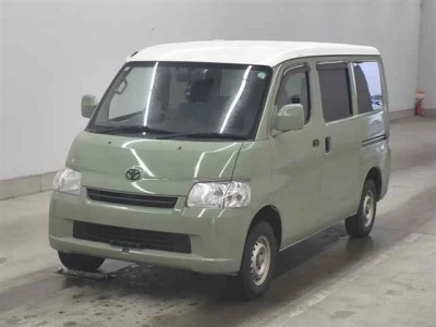 TOYOTA TOWN ACE VAN
