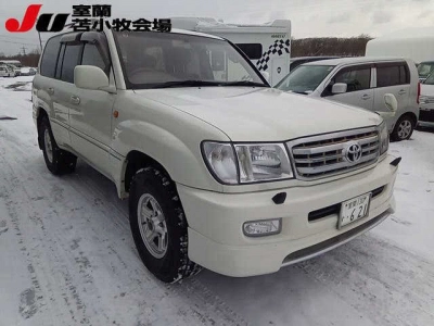 TOYOTA LAND CRUISER