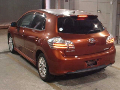 TOYOTA BLADE