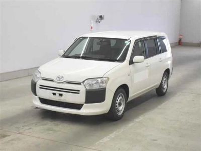 TOYOTA SUCCEED VAN