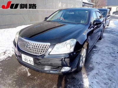 TOYOTA CROWN MAJESTA