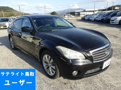 NISSAN FUGA HYBRID