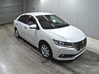 TOYOTA PREMIO